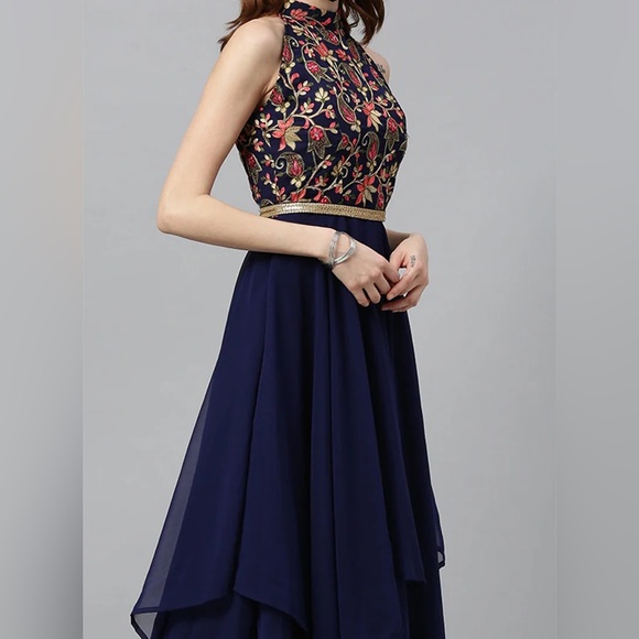 Cbazaar navy blue georgette gown with embroidered halter top NEVER WORN - Picture 2 of 4